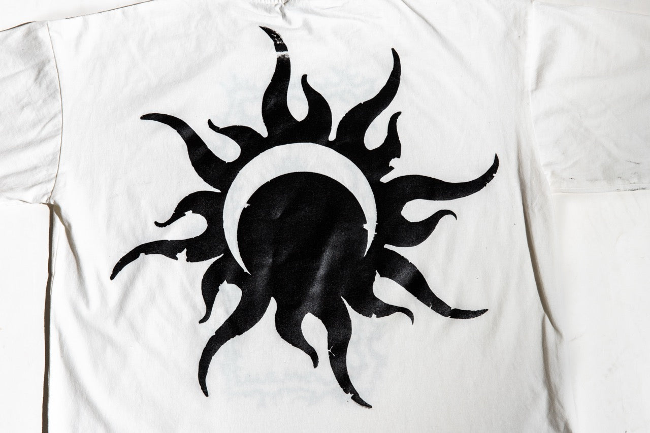 SOLAR PLEXUS WHITE BOX TEE